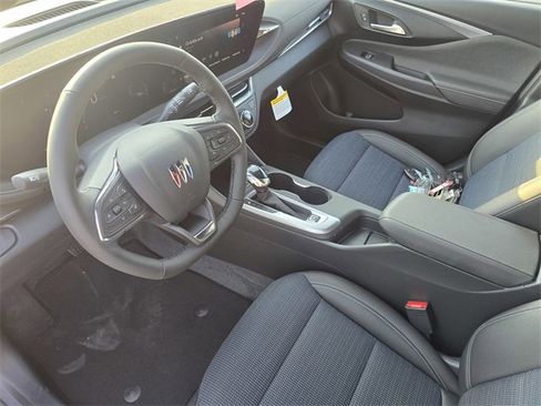 New 2026 Buick Envista Preferred image 18