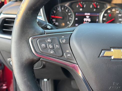Used 2024 Chevrolet Equinox LT FWD image 20