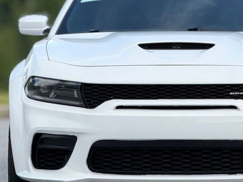 Used 2022 Dodge Charger Scat Pack RWD image 14