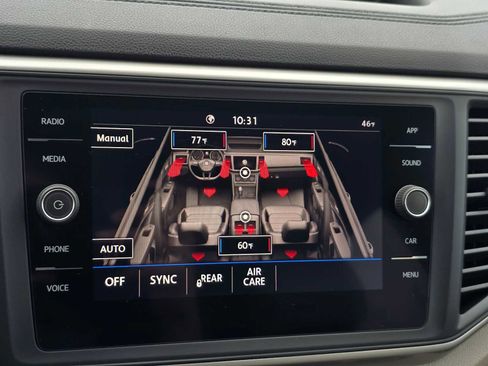 Used 2021 Volkswagen Atlas SE w/ Towing Package image 30