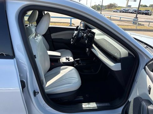 Used 2023 Ford Mustang Mach-E Premium RWD image 15