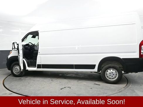Used 2024 RAM ProMaster 2500 w/ Convenience Group image 41