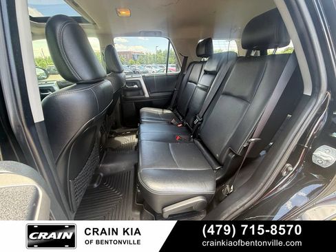 Used 2015 Toyota 4Runner Limited AWD/4WD image 25
