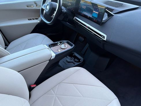 Certified 2023 BMW iX xDrive50 w/ Ultimate Package 2 image 20