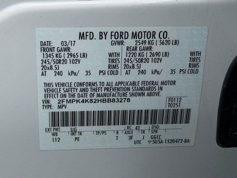 Used 2017 Ford Edge Titanium w/ Equipment Group 301A AWD/4WD image 20