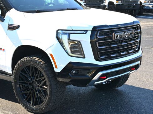 Used 2025 GMC Yukon AT4 Ultimate image 40