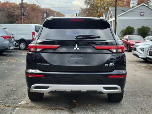 New 2025 Mitsubishi Outlander SEL image 4