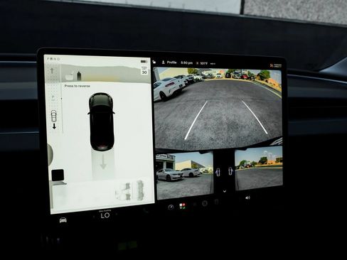 Used 2024 Tesla Model 3 Performance AWD/4WD image 18