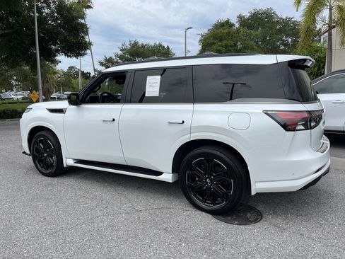 Certified 2026 INFINITI QX80 4WD image 7