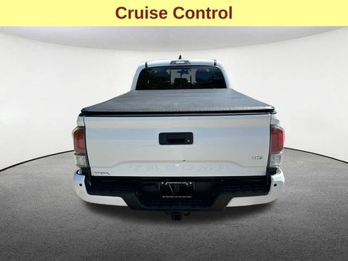 Used 2020 Toyota Tacoma TRD Sport w/ Technology Package AWD/4WD image 10