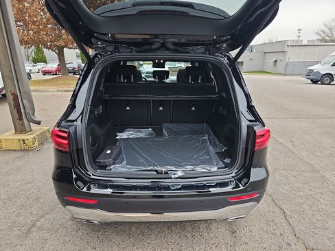 New 2026 Mercedes-Benz GLB 250 image 13