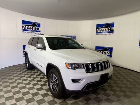 Used 2021 Jeep Grand Cherokee Limited AWD/4WD image 4