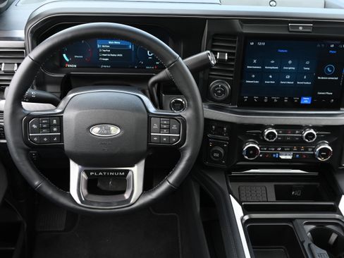 Used 2026 Ford F450 Platinum image 16