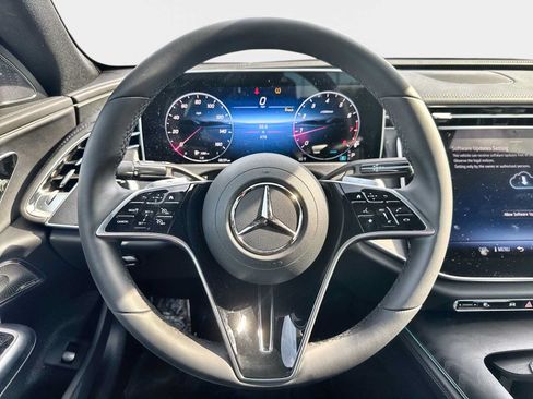 Used 2026 Mercedes-Benz E 350 Sedan image 22