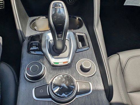 New 2024 Alfa Romeo Giulia Sprint RWD image 16