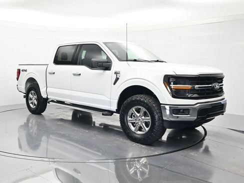 Used 2025 Ford F150 XLT w/ Equipment Group 301A Standard AWD/4WD image 3