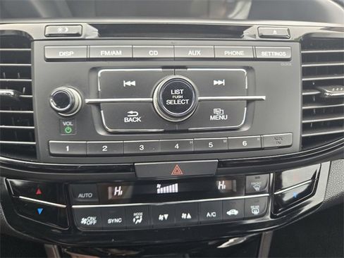 Used 2016 Honda Accord Sport image 17