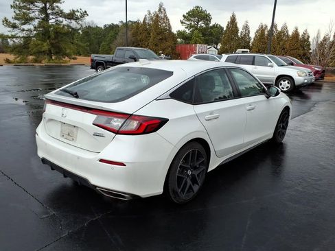 Used 2022 Honda Civic Sport Touring image 3