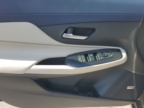 New 2026 Nissan Sentra SL image 12