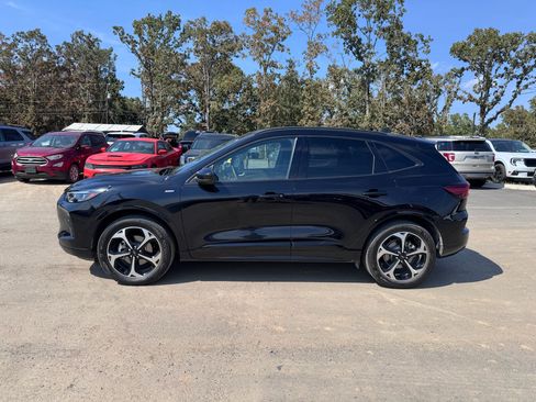 Used 2025 Ford Escape ST-Line Elite AWD/4WD image 8