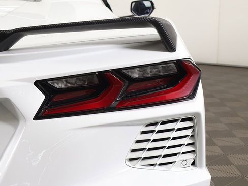 Used 2021 Chevrolet Corvette Stingray Premium Conv w/ 3LT image 20