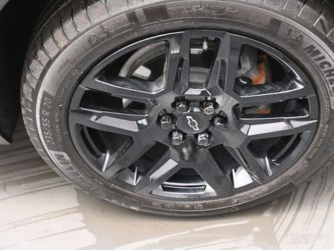 Used 2024 Chevrolet Blazer LT w/ LPO, Black Grille Bar Package image 30