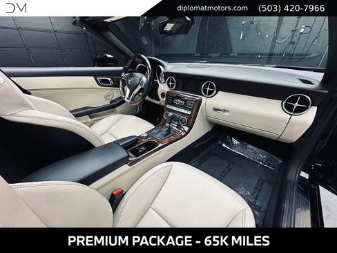 Used 2014 Mercedes-Benz SLK 250 image 18