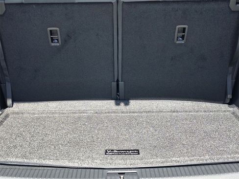 New 2026 Volkswagen Atlas Peak Edition image 23