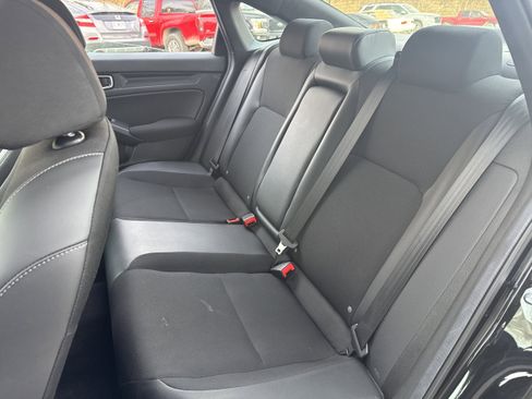 Used 2025 Honda Civic Sport image 9