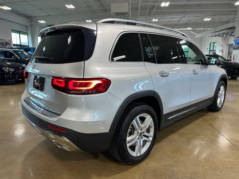 Used 2021 Mercedes-Benz GLB 250 image 8