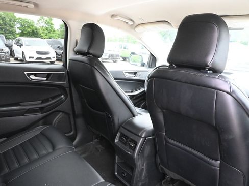 Used 2024 Ford Edge SEL AWD/4WD image 29