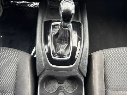 Used 2018 Nissan Rogue Sport S w/ S Appearance Package image 21