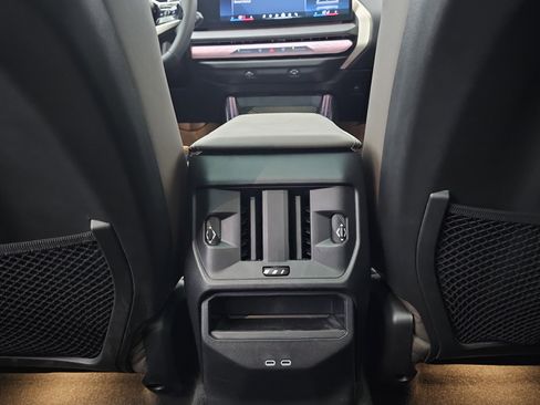 Used 2025 BMW X3 xDrive30i image 24