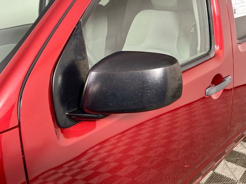 Used 2019 Nissan Frontier SV image 13