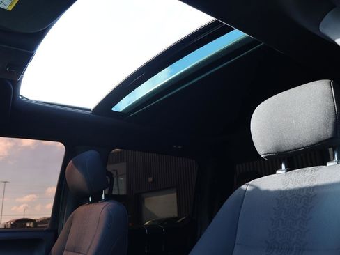 Used 2018 Ford F150 XLT w/ Equipment Group 302A Luxury image 38