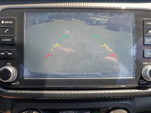 Used 2022 Nissan Kicks SV FWD image 14