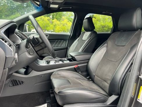 Used 2020 Ford Edge ST w/ Equipment Group 401A AWD/4WD image 13