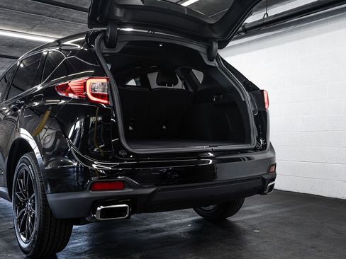 New 2026 Acura RDX SH-AWD image 17