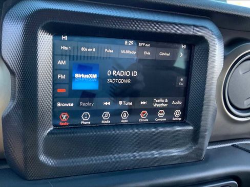 Used 2020 Jeep Wrangler Sport image 29