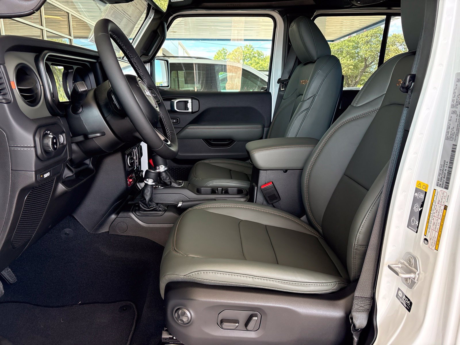 New 2027 Jeep Gladiator Mojave AWD/4WD image 13