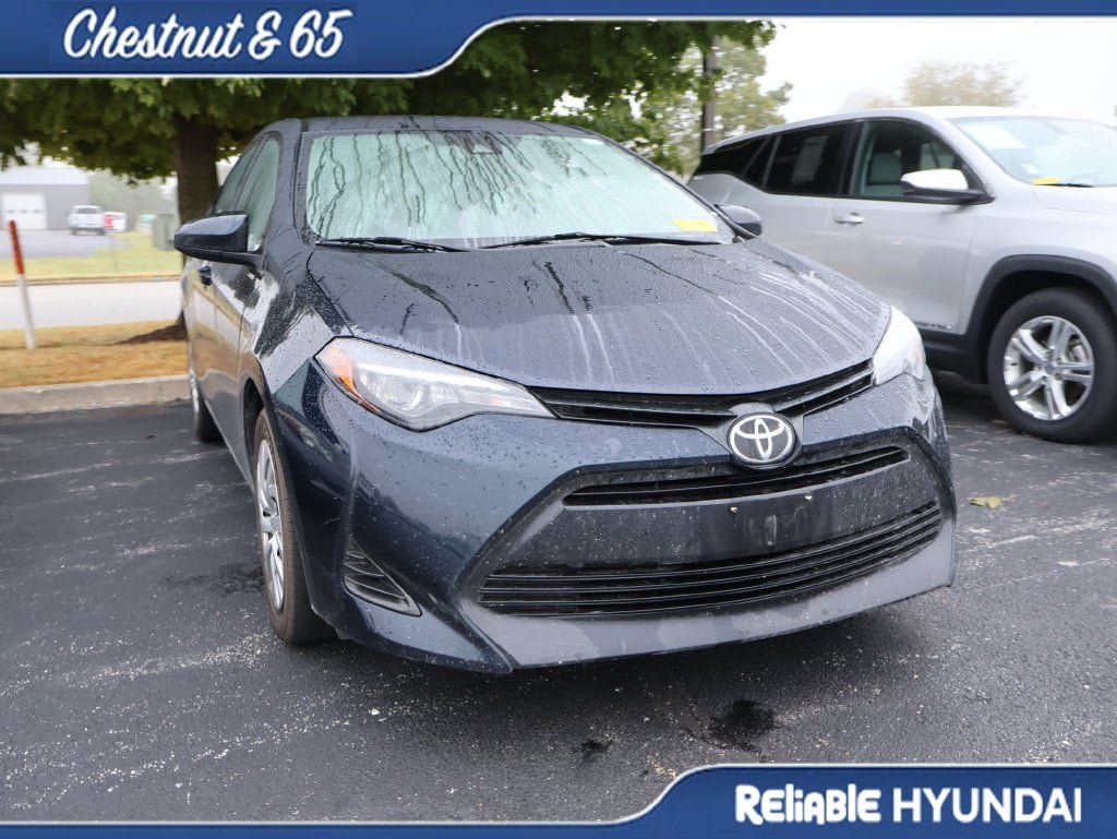 Used 2019 Toyota Corolla LE FWD image 3