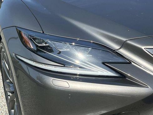 Certified 2020 Lexus LS 500 F Sport AWD/4WD image 9