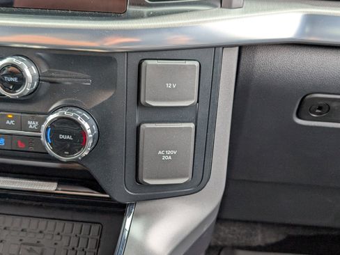 New 2025 Ford F150 Lariat w/ Equipment Group 502A High image 26