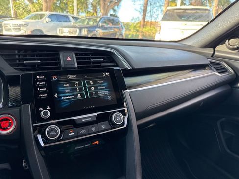 Used 2020 Honda Civic Sport image 33
