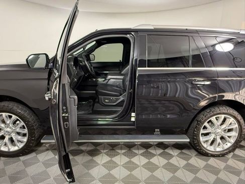 Used 2019 Ford Expedition Limited w/ Equipment Group 302A image 5