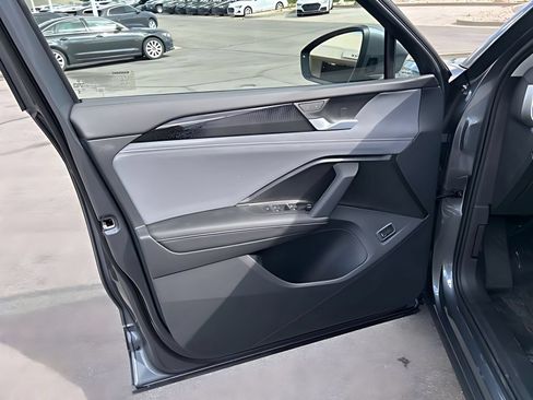 New 2026 Volkswagen Tiguan SE AWD/4WD image 21