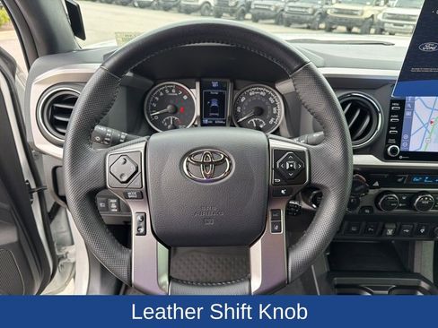 Used 2023 Toyota Tacoma Limited image 19