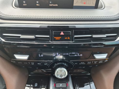 Certified 2023 Acura MDX SH-AWD w/ Advance Package image 19