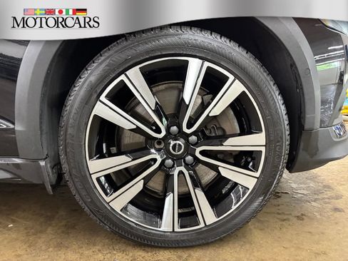 Used 2022 Volvo V60 T5 Cross Country w/ Climate Package AWD/4WD image 35