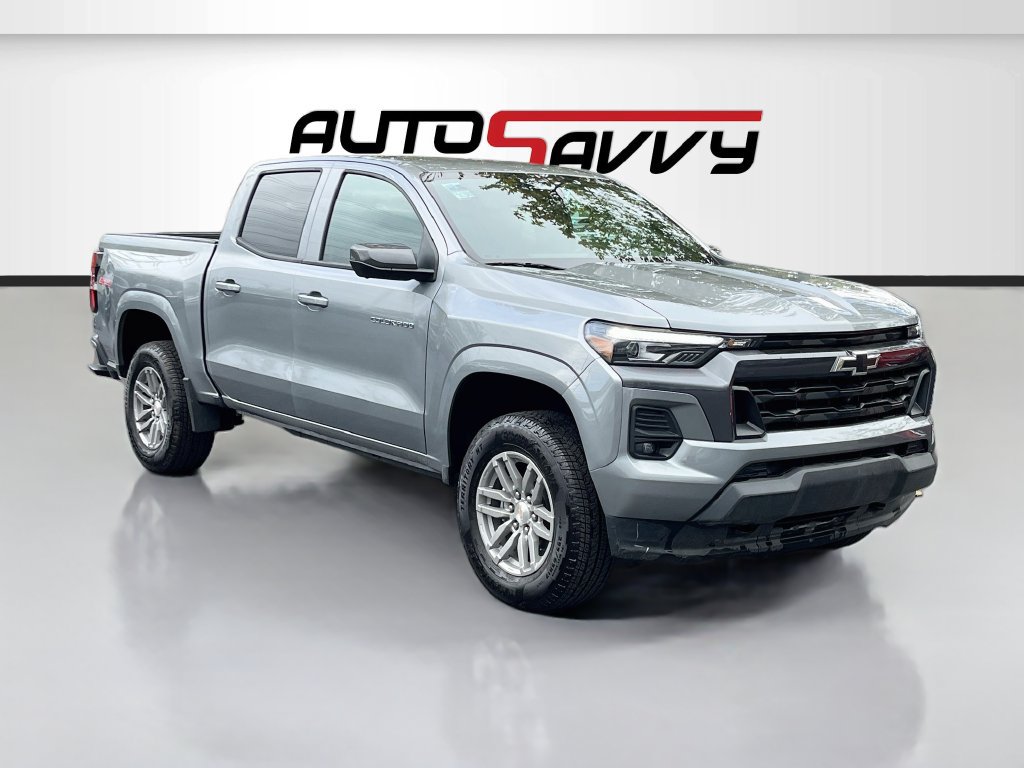 Used 2025 Chevrolet Colorado LT w/ LT Convenience Package AWD/4WD image 1